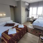 Otel Mehmet Bey