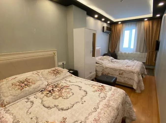 Mehmet Bey * Istanbul