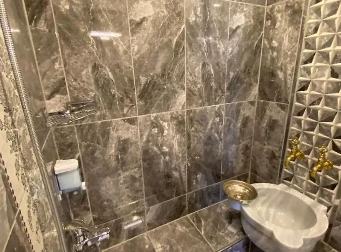 Mehmet Bey * Istanbul